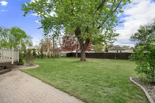 406 NE Grove St, Brownsdale, MN 55918 - Photo 21