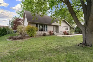 406 NE Grove St, Brownsdale, MN 55918 - Photo 19