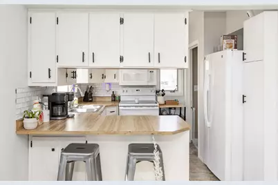 1525 4th Avenue S, Fargo,  58103 - Photo 13