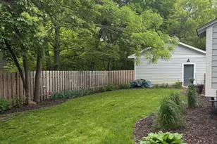 5685 Howards Point Rd, Excelsior, MN 55331 - Photo 49