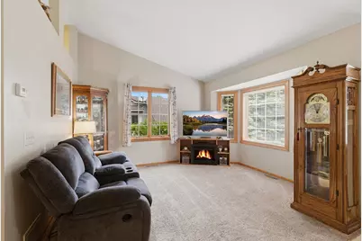 18821 English Avenue, Farmington, MN 55024 - Photo 7
