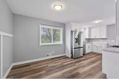 3000 Gettysburg Avenue N, New Hope, MN 55427 - Photo 5