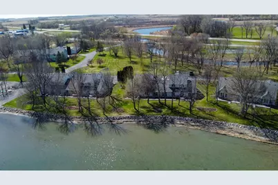 22710 Dunvilla Drive #6, Pelican Rapids, MN 56572 - Photo 9