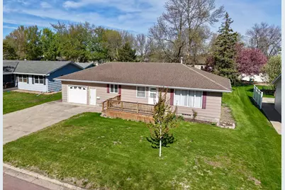 556 Elm Avenue, Westbrook, MN 56183 - Photo 1