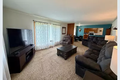 556 Elm Avenue, Westbrook, MN 56183 - Photo 7