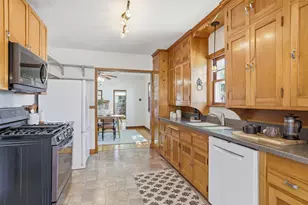 1457 Hoyt Ave W, Falcon Heights, MN 55108 - Photo 17