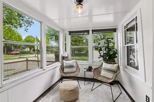 2514 Hayes St NE, Minneapolis, MN 55418 - Photo 3