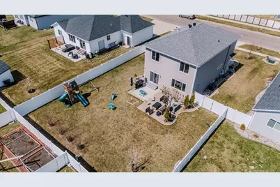 5568 37th Avenue S, Fargo, ND 58104 - Photo 33