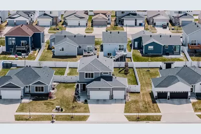 5568 37th Avenue S, Fargo, ND 58104 - Photo 39