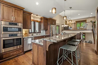 11250 N Eagle Lake Boulevard, Maple Grove, MN 55369 - Photo 9