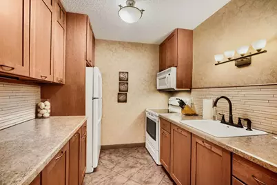 2495 Canabury Drive #334, Little Canada, MN 55117 - Photo 5