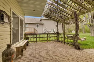 904 Sunwood Park Dr, Waite Park, MN 56387 - Photo 7
