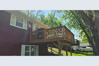 1702 Frank Hall Drive, Albert Lea, MN 56007 - Photo 7
