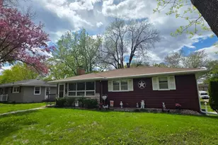 1702 Frank Hall Dr, Albert Lea, MN 56007 - Photo 1