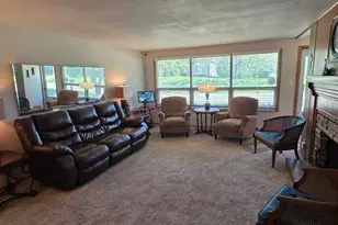 1702 Frank Hall Dr, Albert Lea, MN 56007 - Photo 13