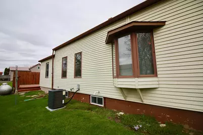 102 4th Avenue SE, Lidgerwood, ND 58053 - Photo 7
