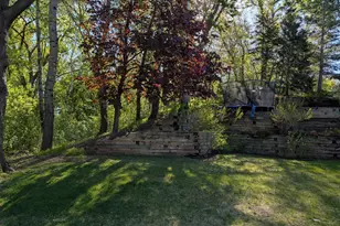 711 Bridle Ridge Rd, Eagan, MN 55123 - Photo 41