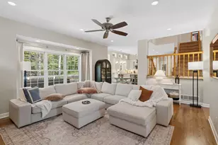 711 Bridle Ridge Rd, Eagan, MN 55123 - Photo 9