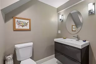 2713 W 54th St, Minneapolis, MN 55410 - Photo 39