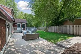 2713 W 54th St, Minneapolis, MN 55410 - Photo 41