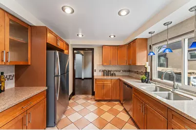 369 View Street, Saint Paul, MN 55102 - Photo 9