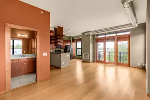 15 E Franklin Ave, Minneapolis, MN 55404 - Photo 11