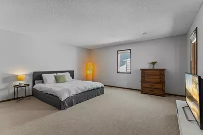 304 Madison Avenue S, Edina, MN 55343 - Photo 17