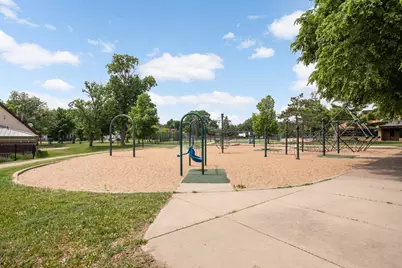 4546 Newton Avenue N, Minneapolis, MN 55412 - Photo 39
