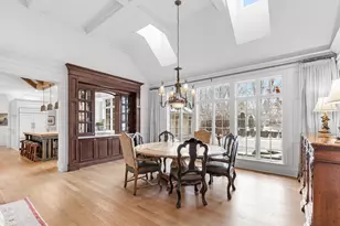 325 Highcroft Ln, Wayzata, MN 55391 - Photo 11