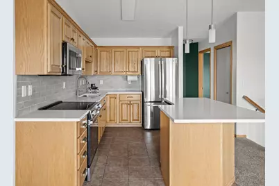 1113 39th Avenue S, Moorhead, MN 56560 - Photo 5