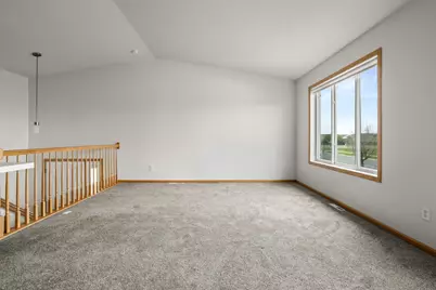 1113 39th Avenue S, Moorhead, MN 56560 - Photo 9