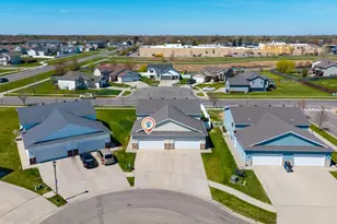1113 39th Ave S, Moorhead, MN 56560 - Photo 3