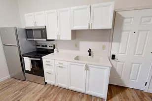 542 Benson Ave SW, Willmar, MN 56201 - Photo 9
