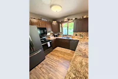 350 Park Street, Walnut Grove, MN 56180 - Photo 9