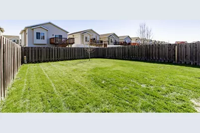 2554 54th Avenue S, Fargo, ND 58104 - Photo 39