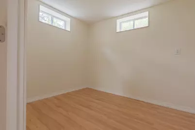 210 Shakopee Avenue E, Shakopee, MN 55379 - Photo 9