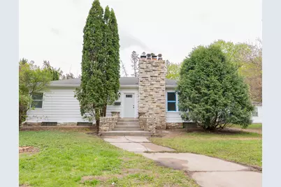 210 Shakopee Avenue E, Shakopee, MN 55379 - Photo 1