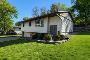 1617 Woodland Dr, Red Wing, MN 55066 - Photo 37