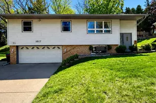 1617 Woodland Dr, Red Wing, MN 55066 - Photo 1