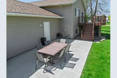 5916 Galaxy Road, Saint Augusta, MN 56301 - Photo 5