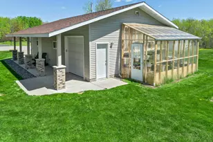 5916 Galaxy Rd, Saint Augusta, MN 56301 - Photo 15