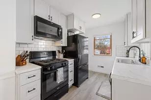 920 Ohio St, West Saint Paul, MN 55118 - Photo 11