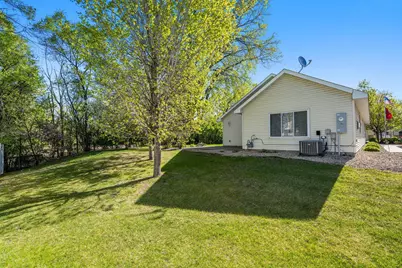 11792 Xenia Street NW, Coon Rapids, MN 55433 - Photo 23