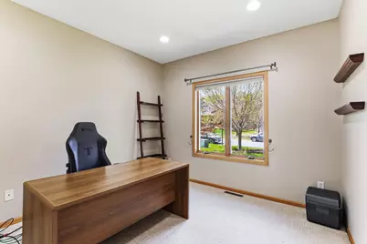 10360 Quail Avenue N, Brooklyn Park, MN 55443 - Photo 7