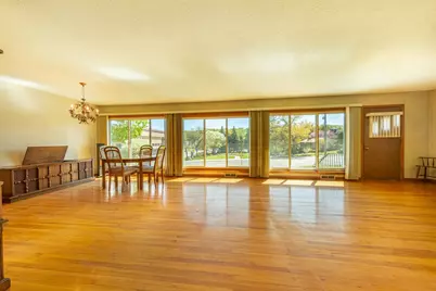 223 Central Avenue N, Wayzata, MN 55391 - Photo 19