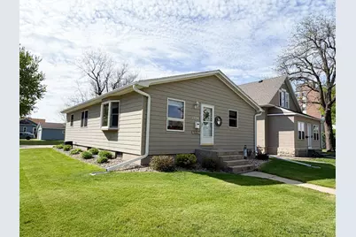 1224 3rd Avenue, Worthington, MN 56187 - Photo 1