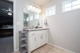 2009 42nd St S, Moorhead, MN 56560 - Photo 27