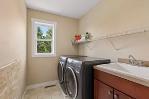 10828 Ashley Ln, Woodbury, MN 55129 - Photo 39