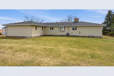 515 151st, Luverne, MN 56156 - Photo 3