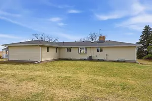 515 151st, Luverne, MN 56156 - Photo 3